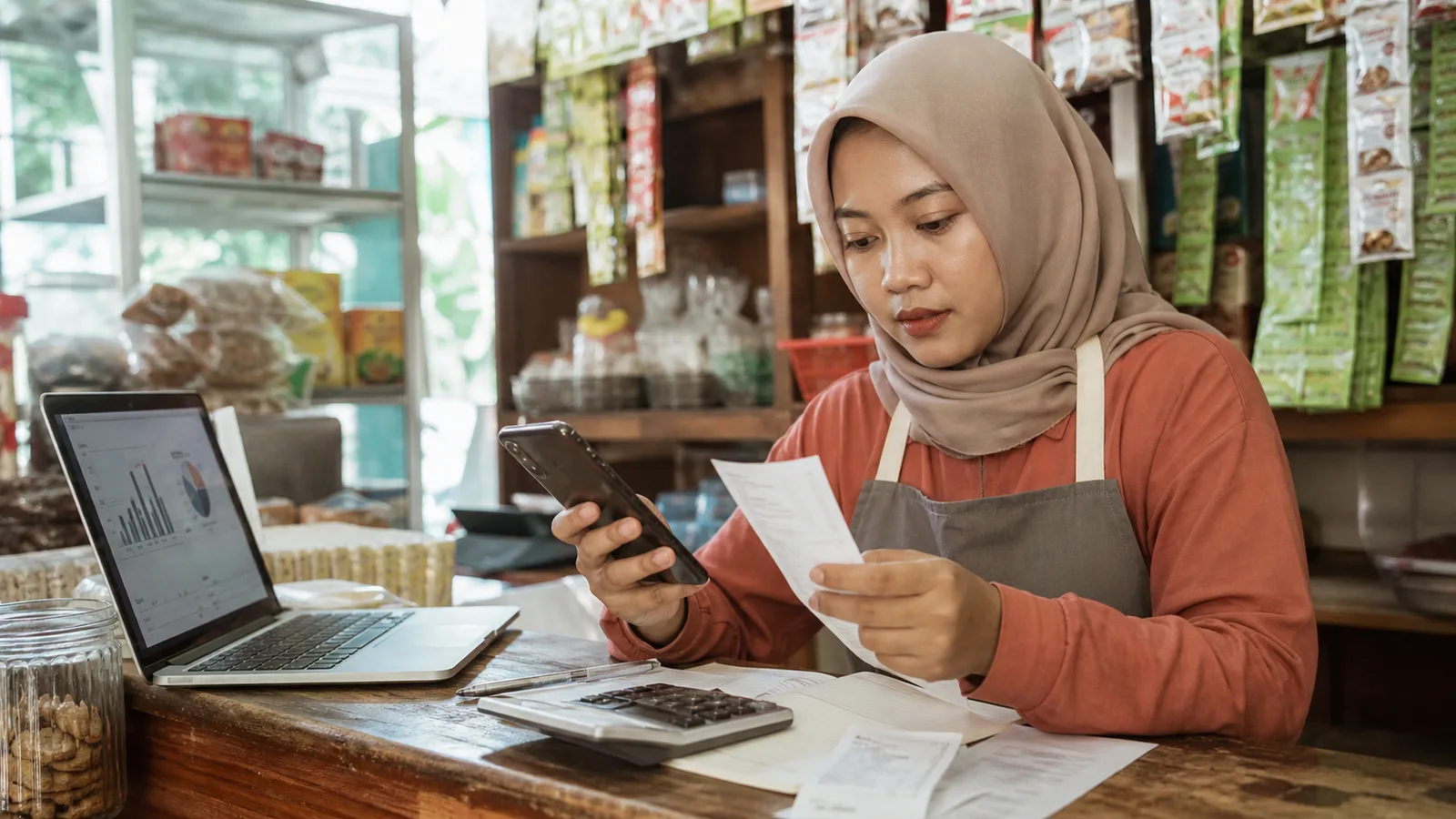 Fitur Aplikasi Pembukuan UMKM